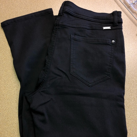 INC black inc finity black crops - Picture 2 of 8